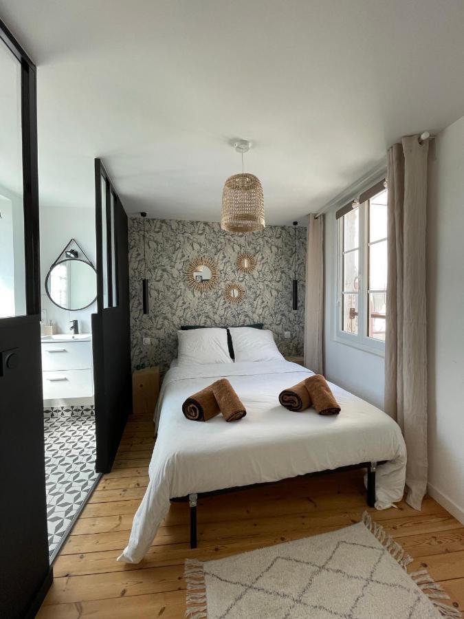 Appartement Au Coeur Du Quartier Historique 반느 외부 사진